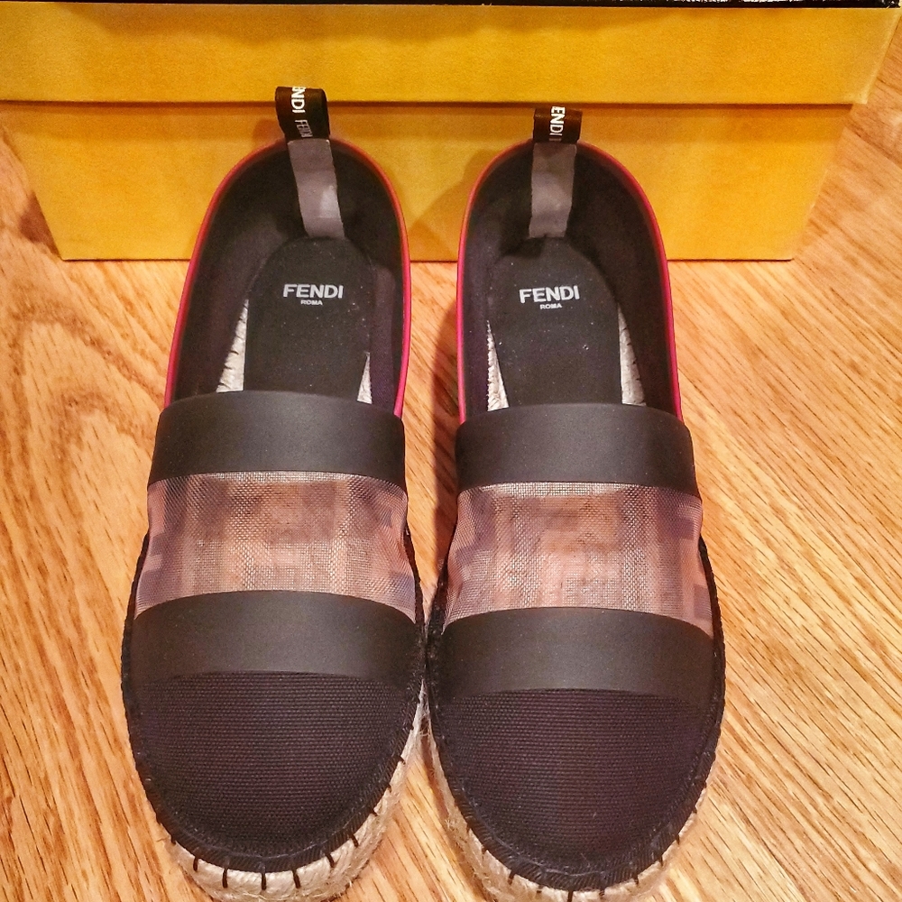 FENDI Colibri Logo Espadrilles